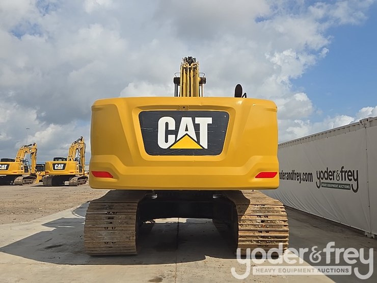 2019-caterpillar-336-image-4