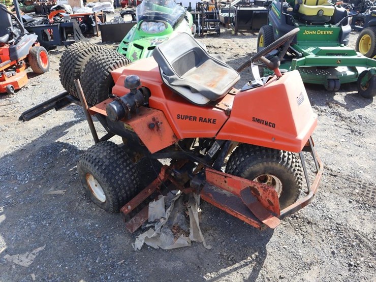 smithco-super-rake-image-1