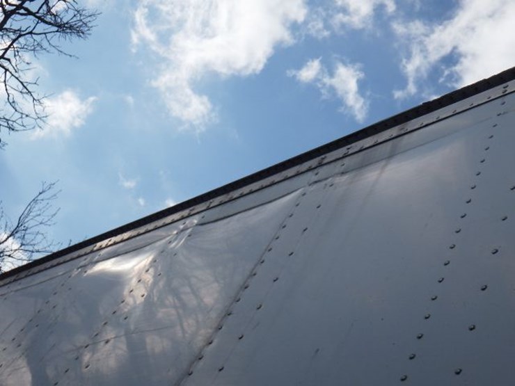 2014-hyundai-translead-image-8