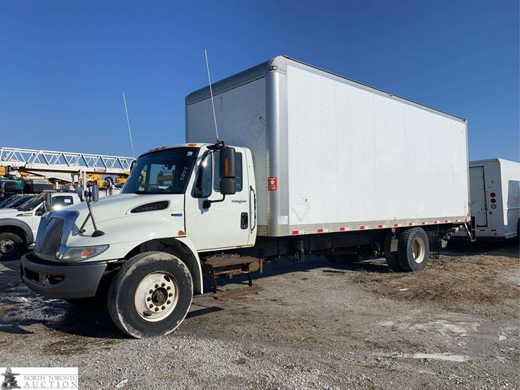 2013-international-durastar-4300-image-1