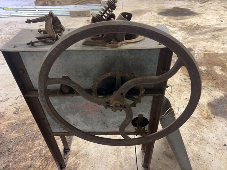john-deere-no-1-a-sheller-image-12