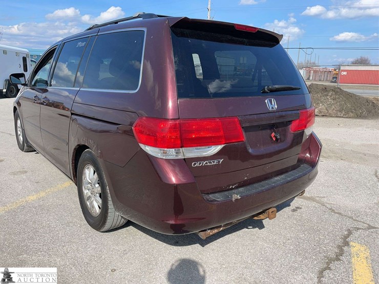 2010-honda-odyssey-image-7