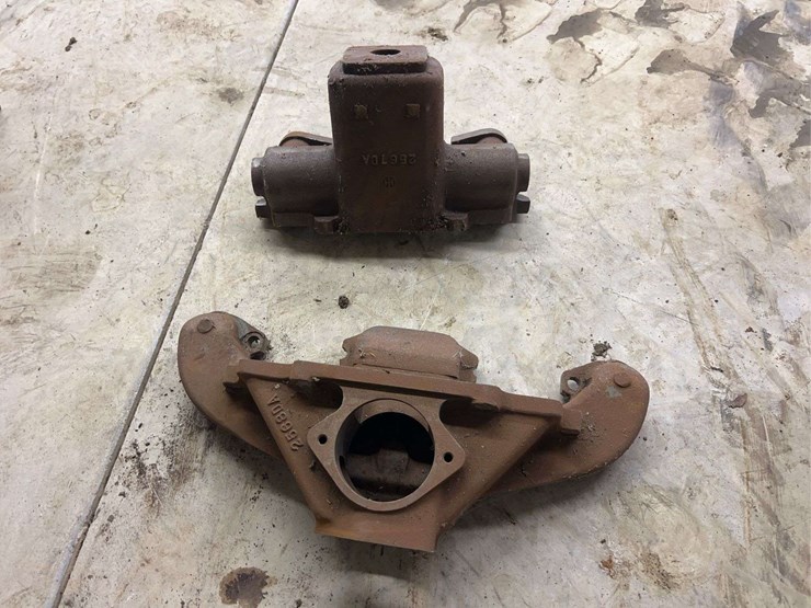 (2)-manifolds-image-1