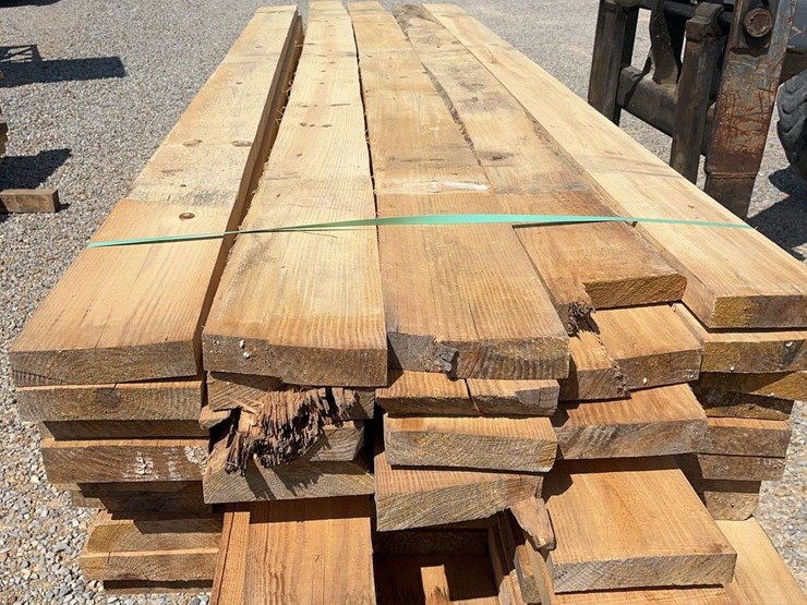 (50)-pine-2"-x-8"-rough-cut-lumber---12-14'-long-image-3