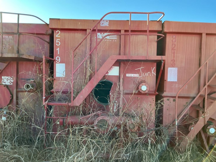 2004-frac-tank-500bbl-wheeled-image-1