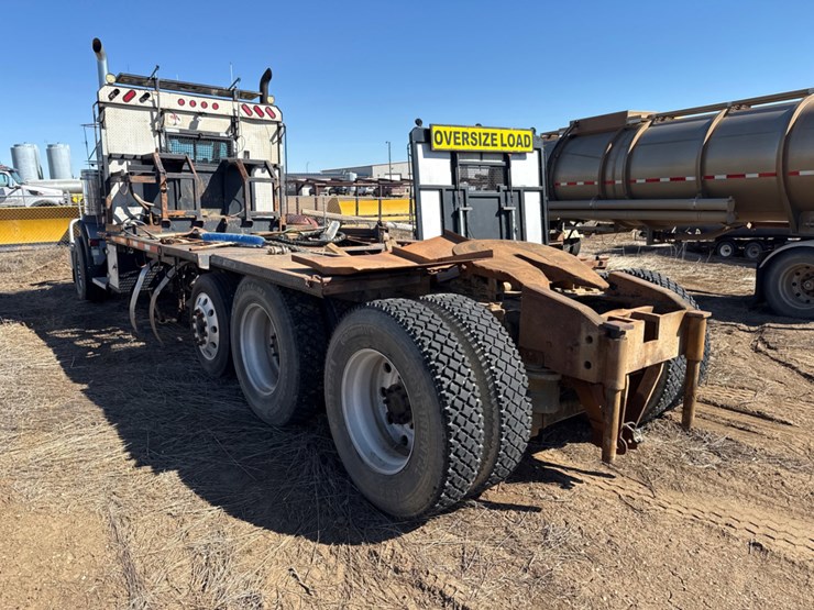 2012-kenworth-t800-image-5