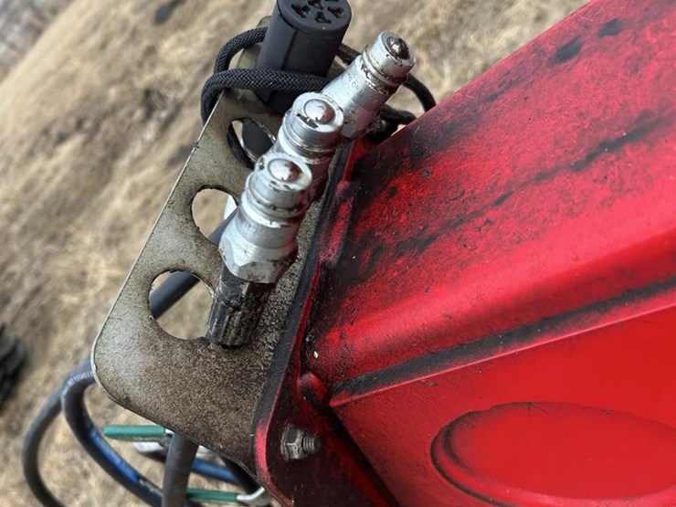 2023-massey-ferguson-1316s-image-12