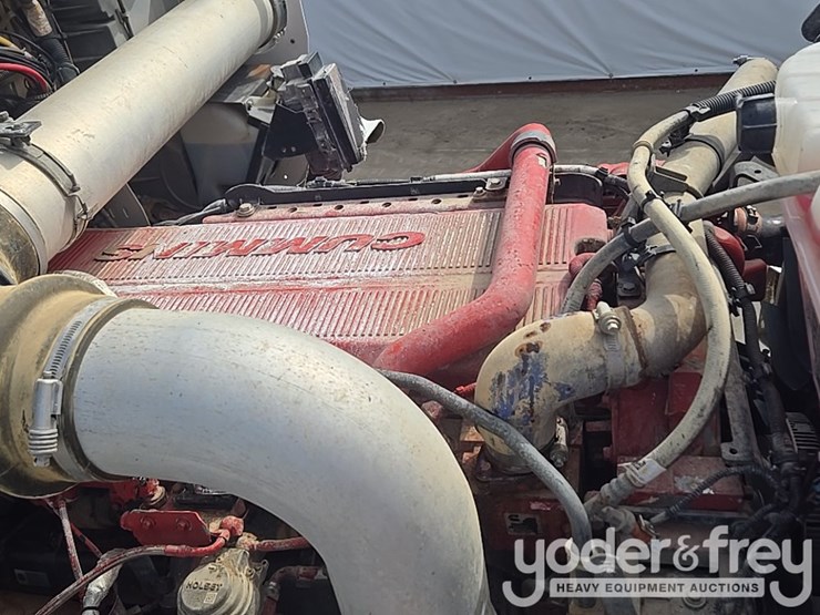 2014-kenworth-t800-image-114