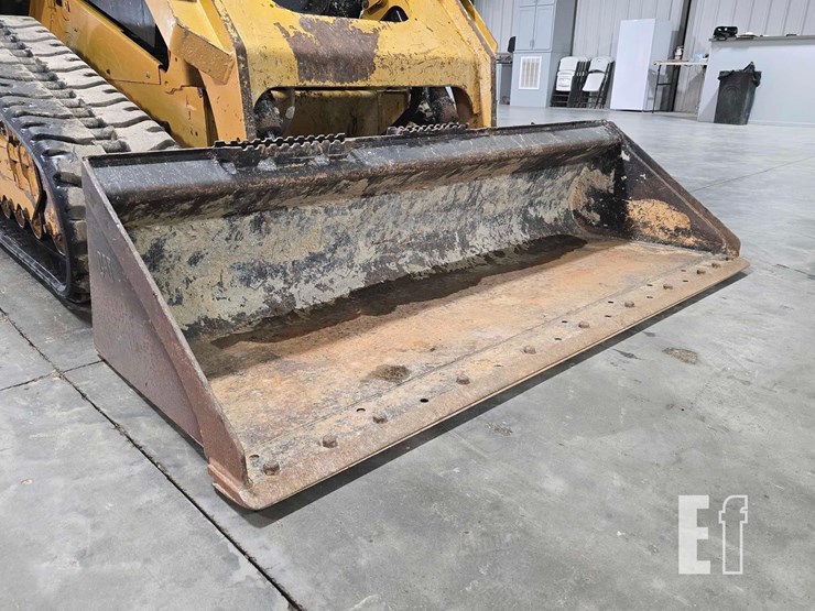 2020-caterpillar-289d3-image-10