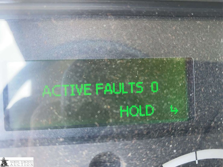 2016-freightliner-108sd-image-22