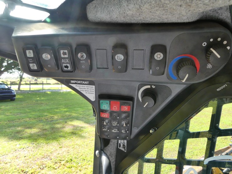 2023-deere-333g-image-15