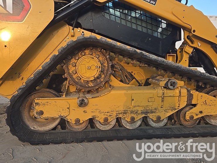 2022-caterpillar-289d3-image-18