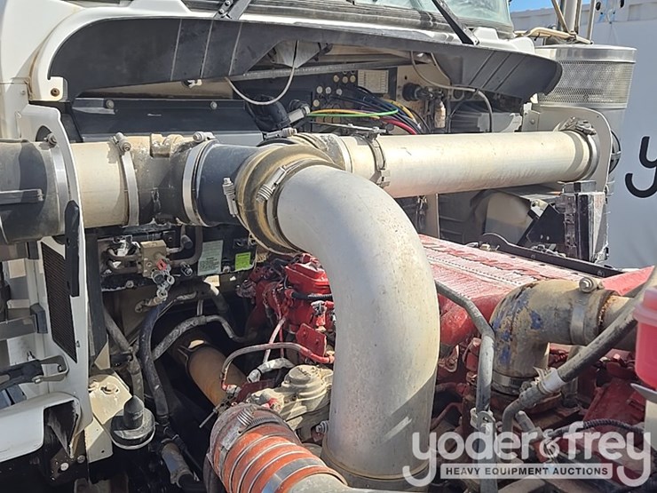 2014-kenworth-t800-image-112