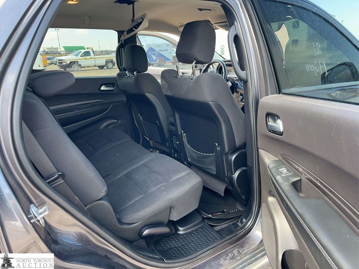 2021-dodge-durango-image-25