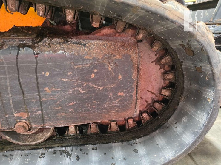 2021-jcb-3ts-8t-image-29