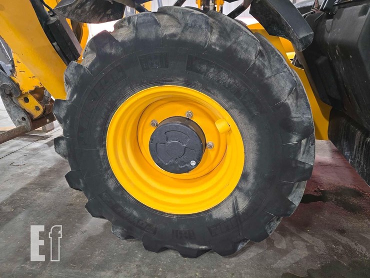 2018-jcb-510-56-image-24