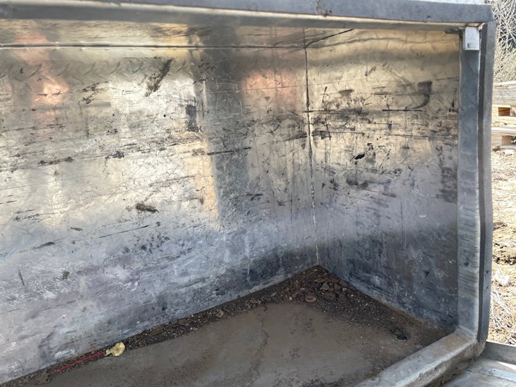 #3971-•-(2)-aluminum-truck-tool-box's-image-34