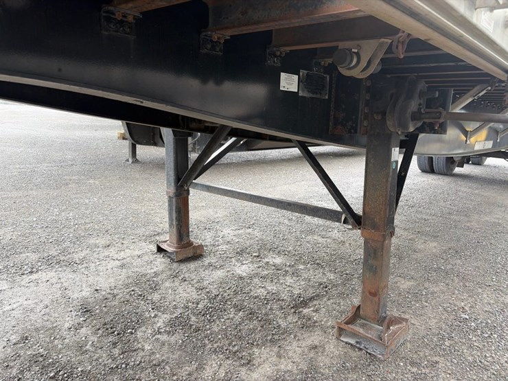 2009-great-dane-48-image-2