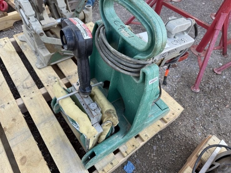 mcelroy-pitbull-pipe-fusion-heater-image-1