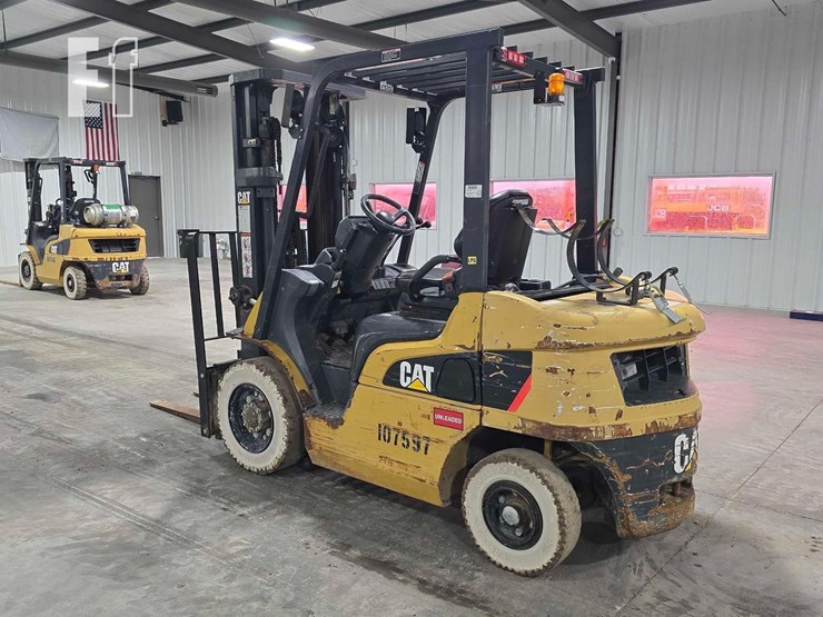 caterpillar-gp25n-image-4