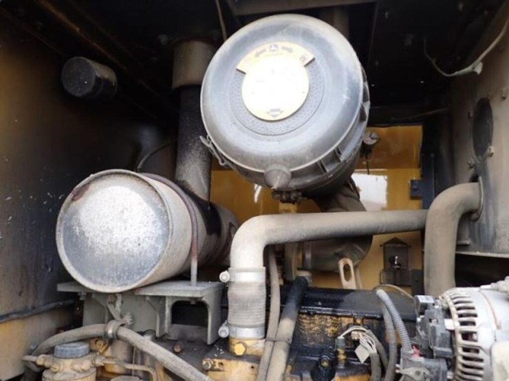 2006-deere-624j-image-61