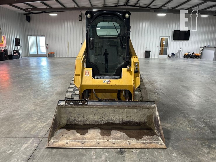 2023-caterpillar-259d3-image-7