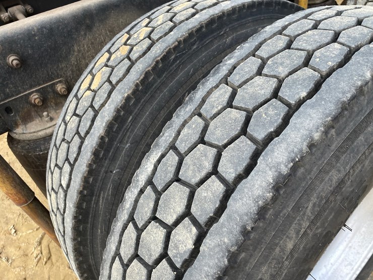 #400-•-1997-mac-ch600-semi-(has-wi-title)-image-114