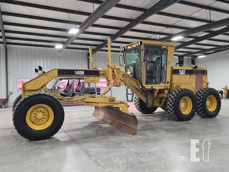 1996-caterpillar-140h-image-1