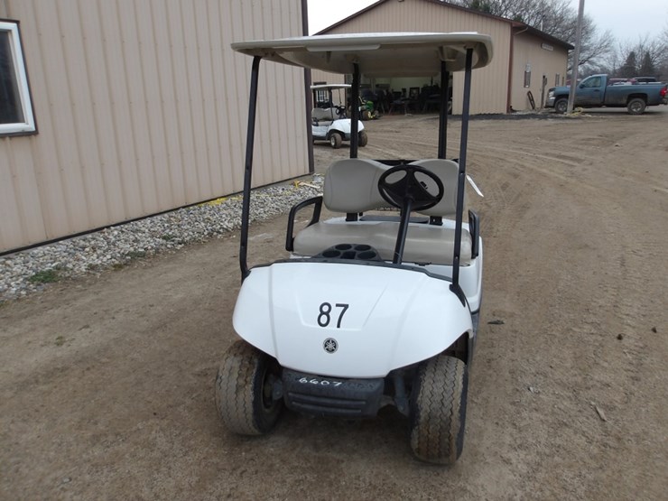 #6607-•-yamaha-g16-gas-golf-cart-image-3