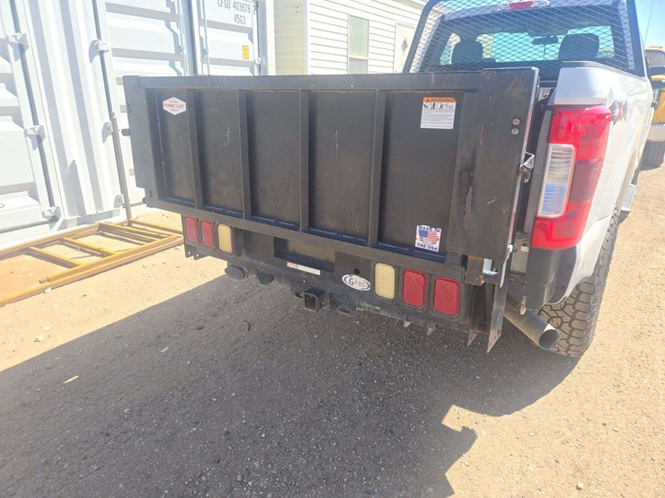 2018-ford-f250-image-4