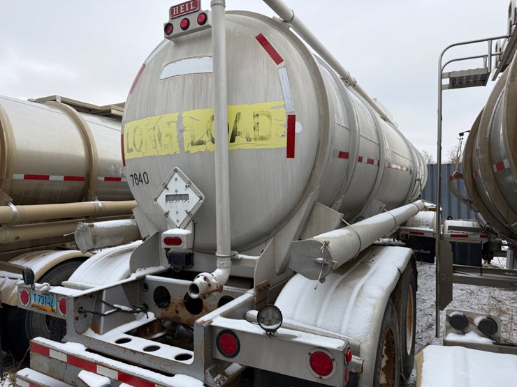 2009-heil-trailer-image-4