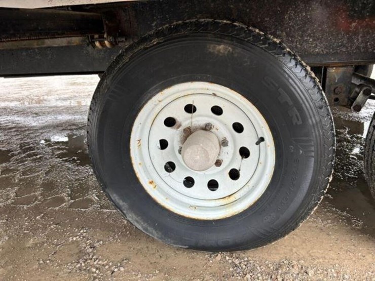 2010-gulf-stream-innsbruck-supreme-lodge-40tbs-t/a-image-27