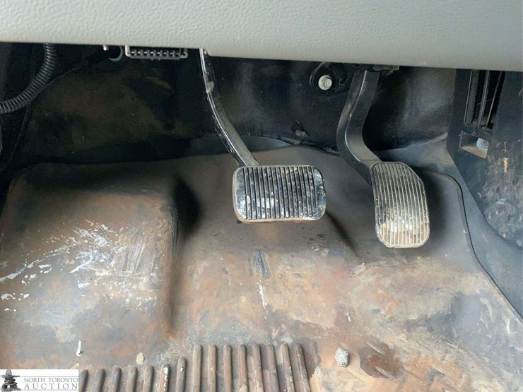 2018-ford-f150-image-17