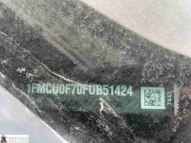 2015-ford-escape-image-16