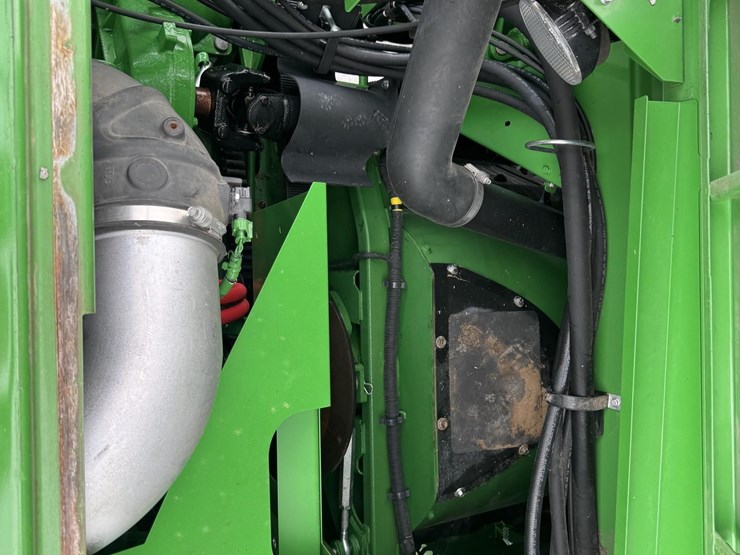 2020-john-deere-s780-image-34