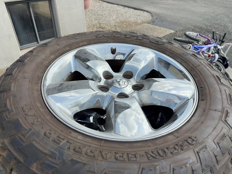 dodge-ram-1500-image-4