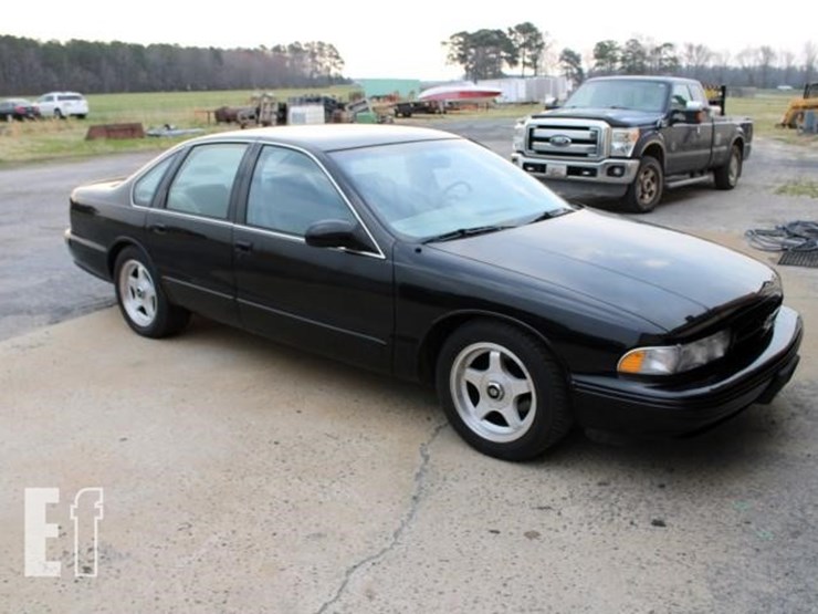 1995-chevrolet-impala-image-1