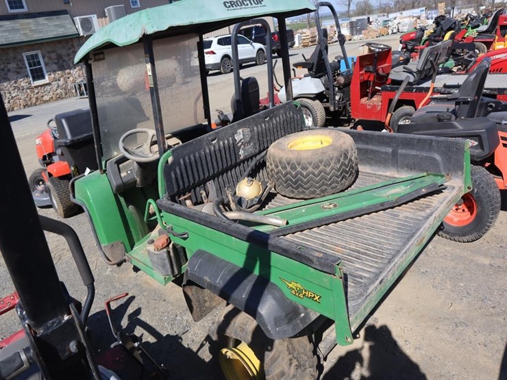 john-deere-gator-image-7