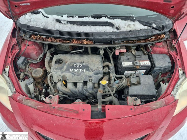 2009-toyota-yaris-base-4dr-sedan-4a-image-11