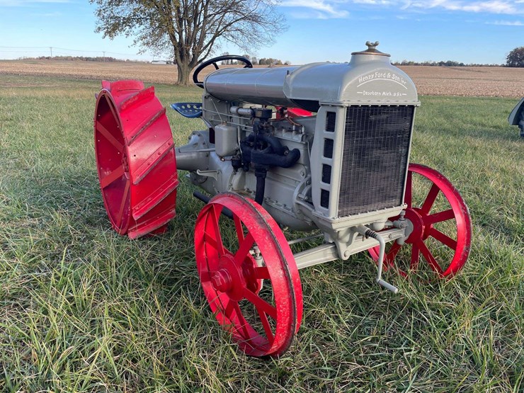 1918-fordson-tractor-image-7