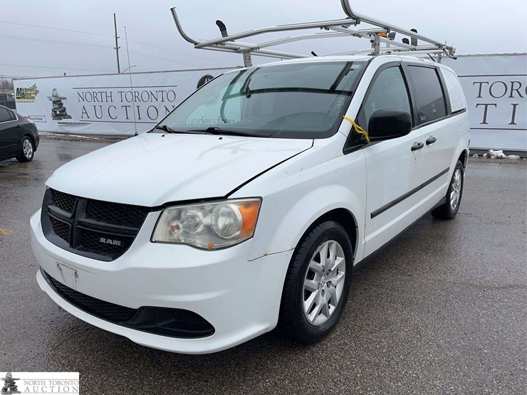 2014-ram-c/v-image-1