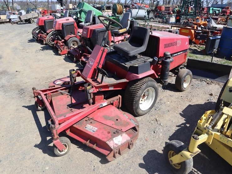 toro-groundsmaster-224-image-4