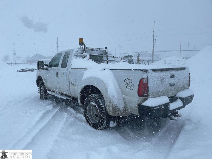 2013-ford-f350-image-3