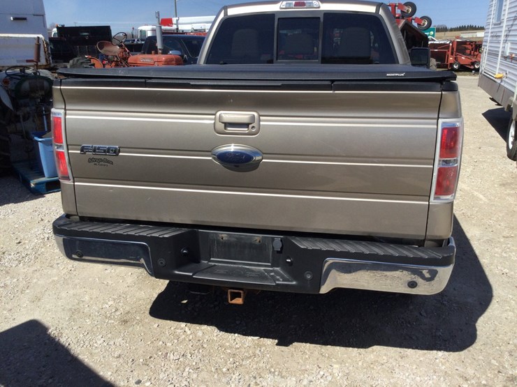 2011-ford-f150-lariat-image-3