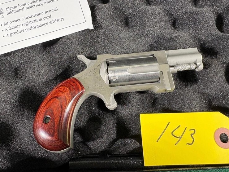 north-american-arms-22-mag-revolver-image-4