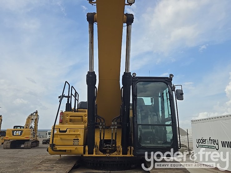 2017-caterpillar-336fl-image-35