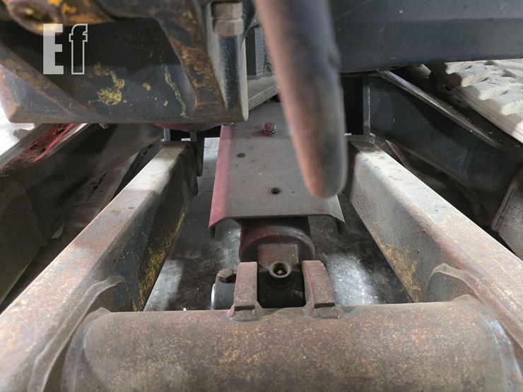 2013-hyundai-robex-35z-9-image-25