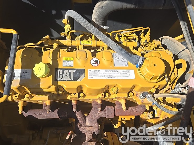 2019-caterpillar-336-image-54
