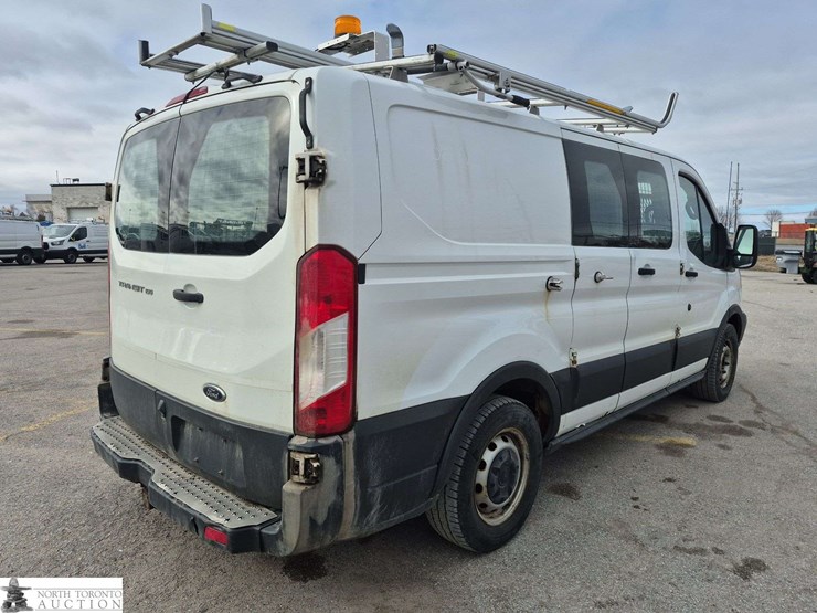 2017-ford-transit-image-5