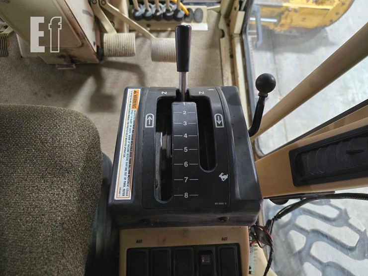 1996-caterpillar-140h-image-19